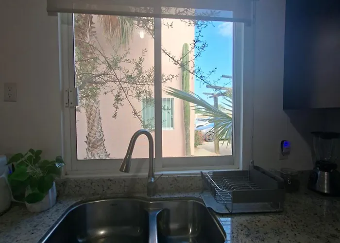 Villa Modern 2br -3ba With Pool And Parking