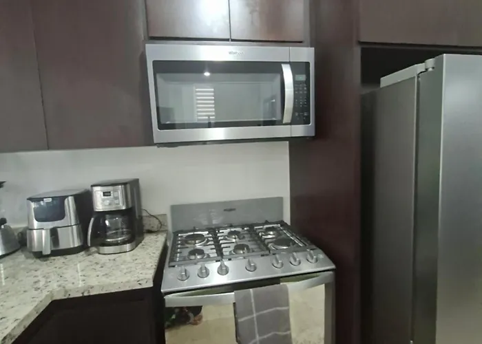 Modern 2br -3ba With Pool And Parking Villa *